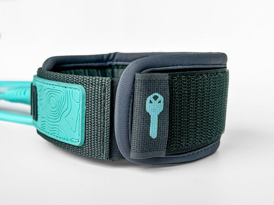 RYD Heritage leash key pocket detail