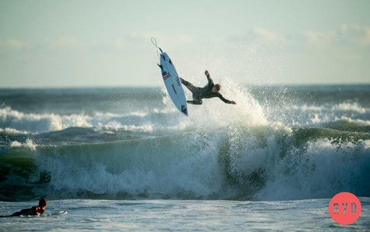 Daniel Farr: The Inside Scoop and Tips on the Life of a Pro Surfer.